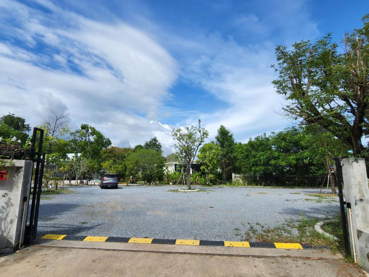 Utapao Sattahip Rayong Resort Ban Nong Sa Bagian luar foto
